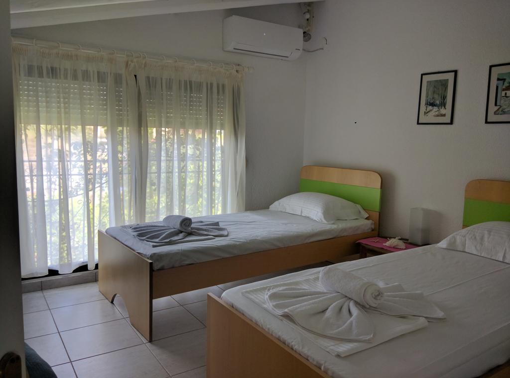 Beach Front Chanioti โปไลโครโน ภายนอก รูปภาพ