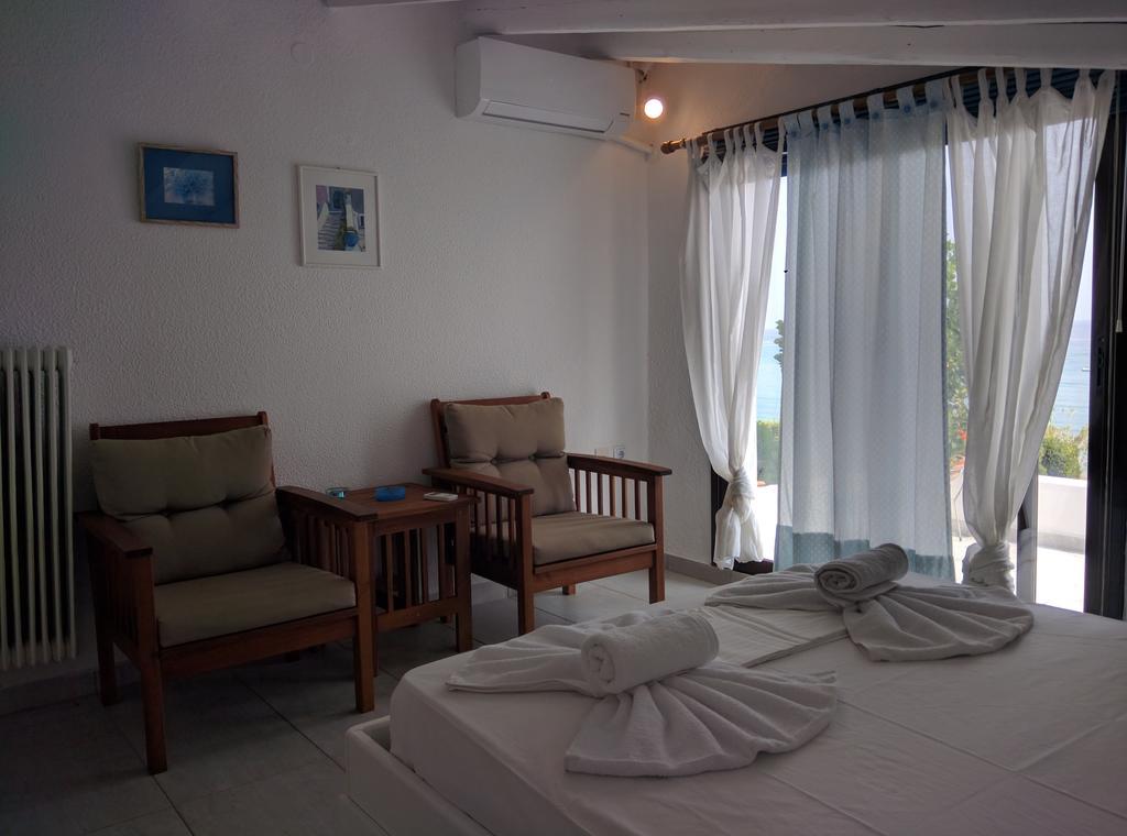 Beach Front Chanioti โปไลโครโน ภายนอก รูปภาพ